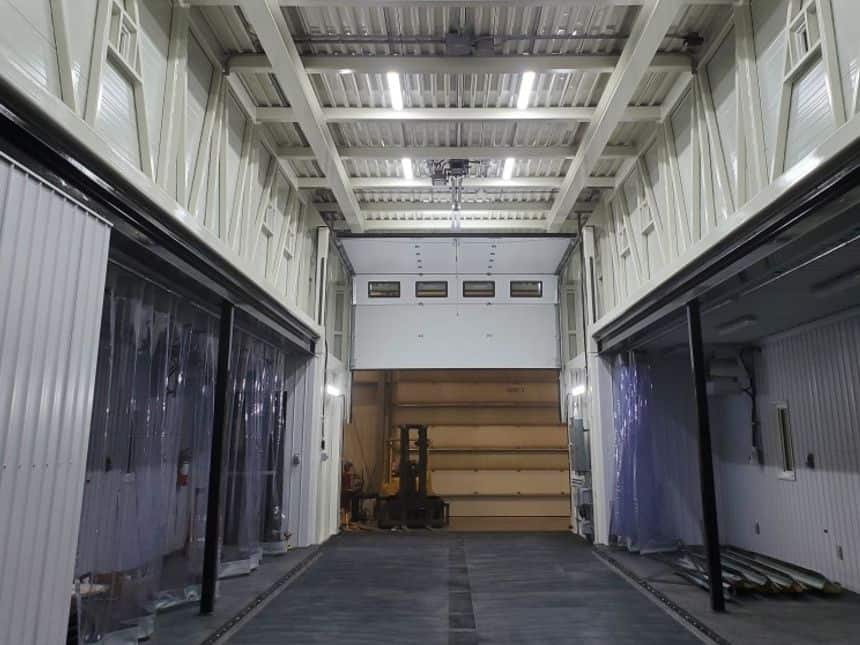 Oil & Gas Industry Modular Buildings Spacious and durable work bays